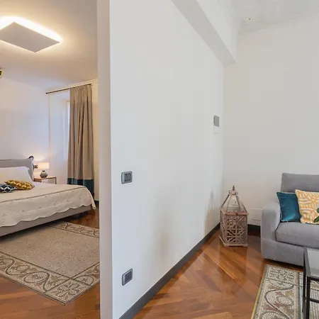 By Rent דירה קומו